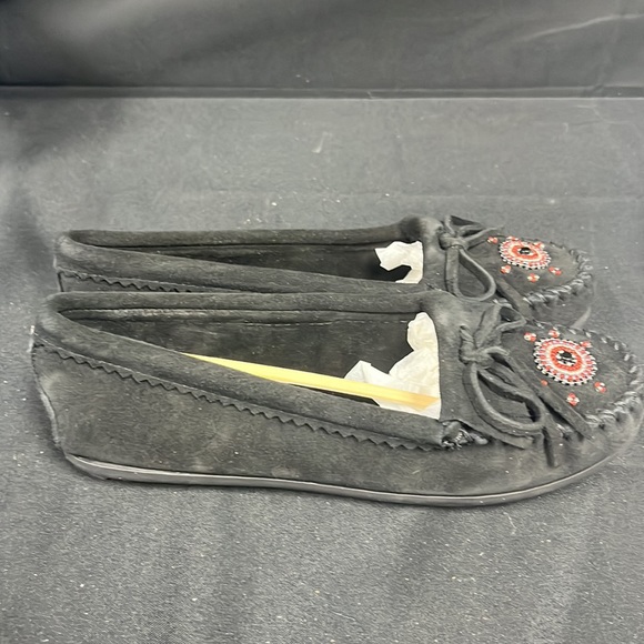 Minnetonka Women’s Me to We Maasai Black Suede Moccasins (2934) - Picture 2 of 9